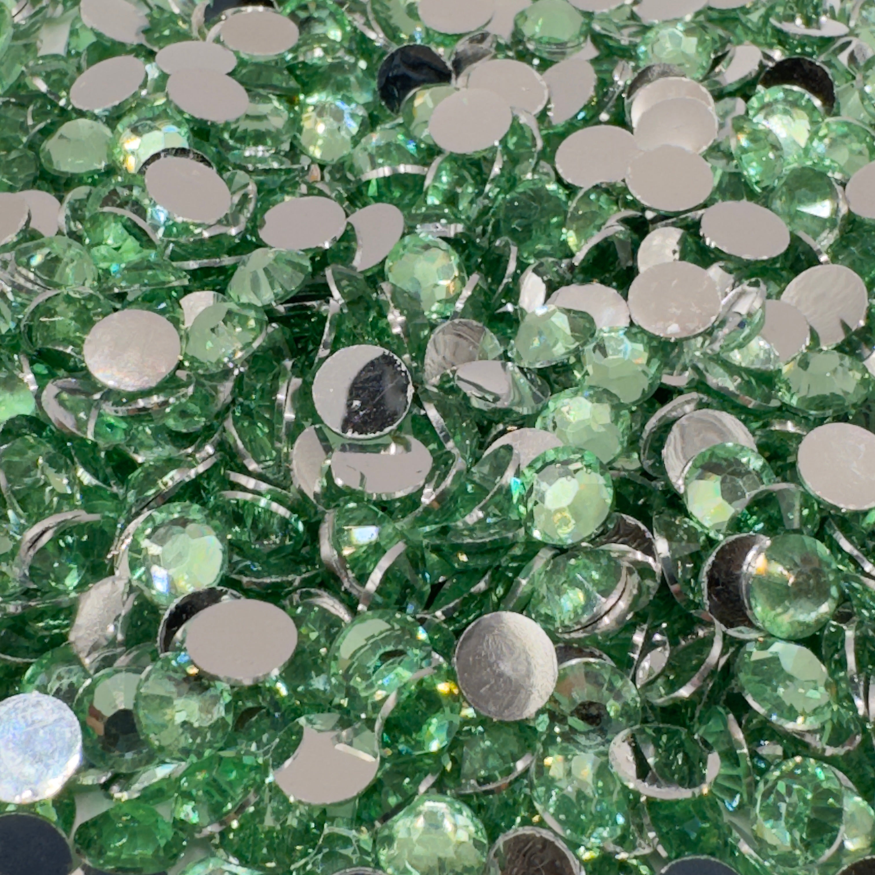 Light Peridot Resin Silver Back Rhinestones